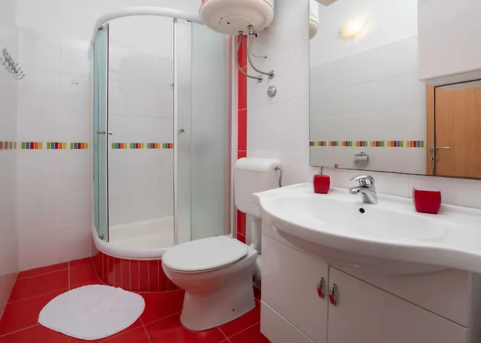 Bella Vista - Three Bedroom With Terrace And Sea View A6 *