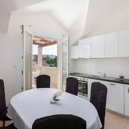 דירה Bella Vista - Three Bedroom With Terrace And Sea View A6