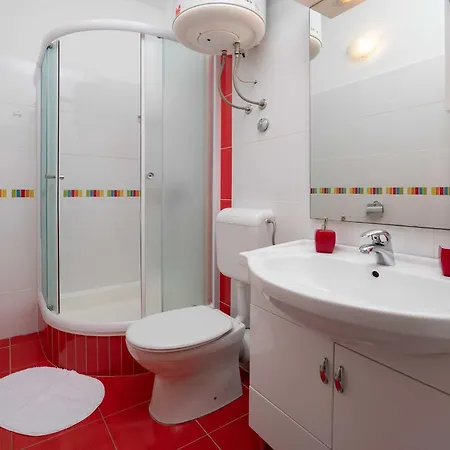 Bella Vista - Three Bedroom With Terrace And Sea View A6 *