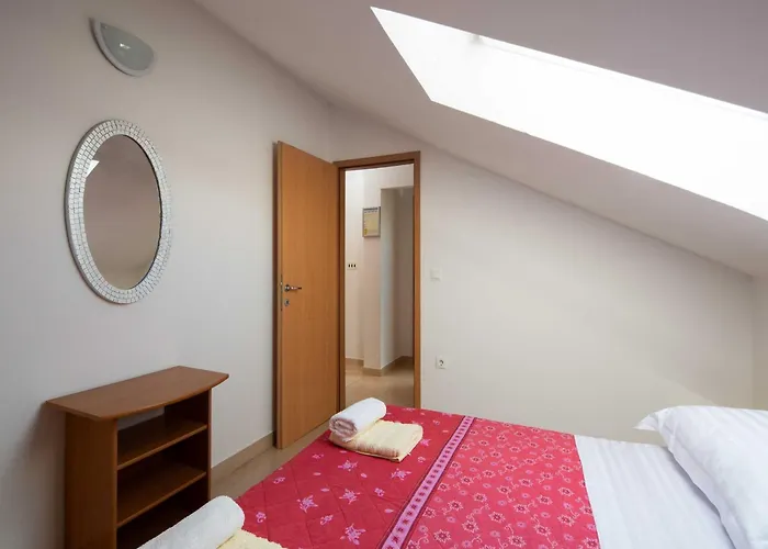 Bella Vista - Three Bedroom With Terrace And Sea View A6